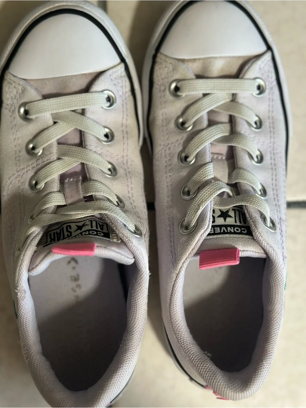Converse Kids Low Top Canvas Sneakers in Light Gray with Pink Pull Tab